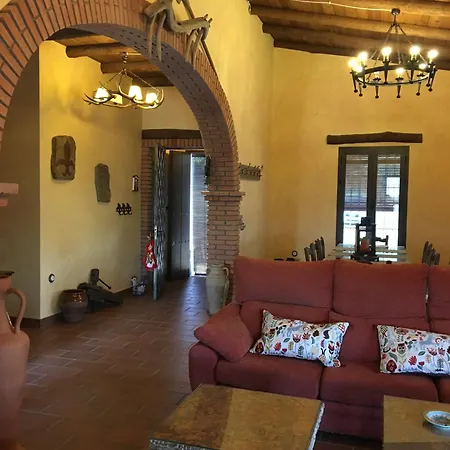 Montecruz Rural اراسنا