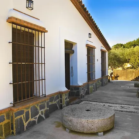 Montecruz Rural بيت للعطل