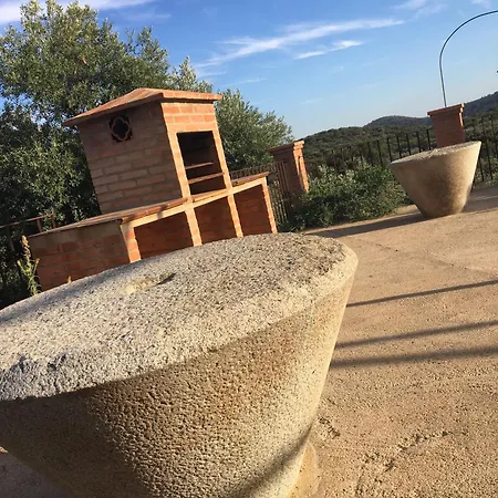 Montecruz Rural اراسنا